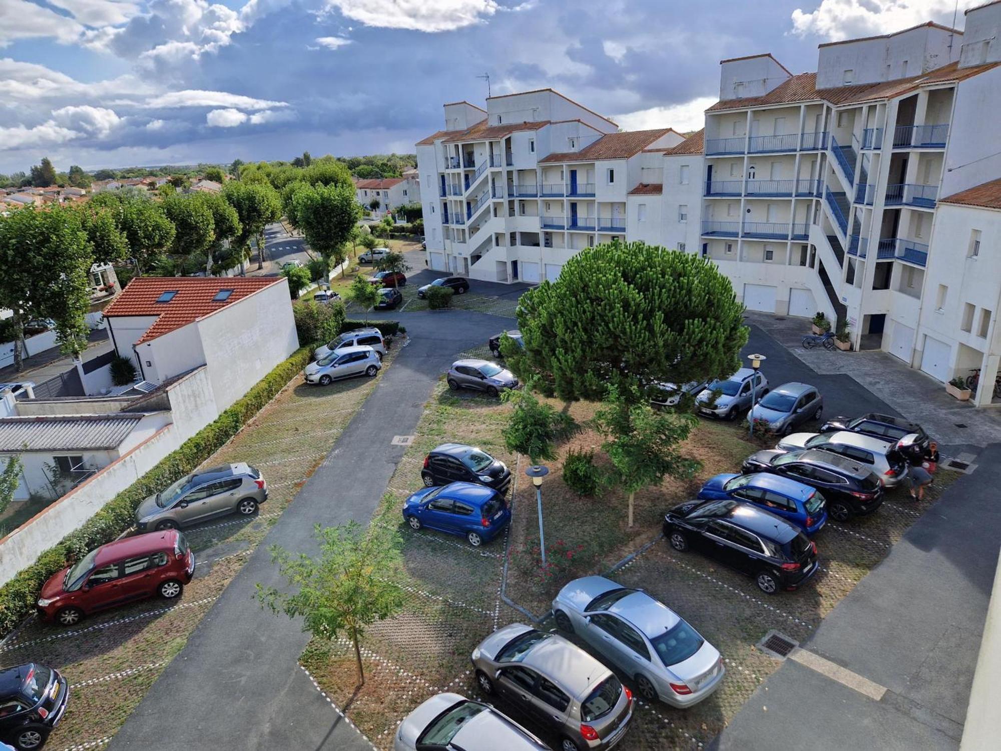 Duplex 3 Pieces A Deux Pas De La Plage Avec Parking - 4 Pers - Fr-1-706-16 Châtelaillon-Plage Kültér fotó